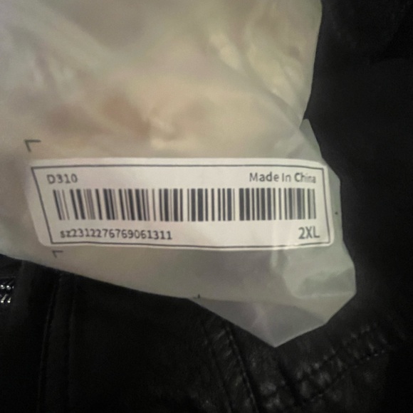 Plus Size Women’s 2X Cream colored Hollow Out Tassel Kimono Cover - Picture 10 of 12